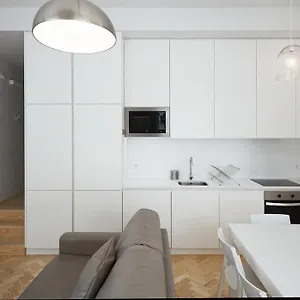  Apartment Se